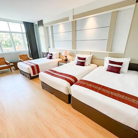 Siamgrand Hotel Udon Thani Ngoại thất bức ảnh
