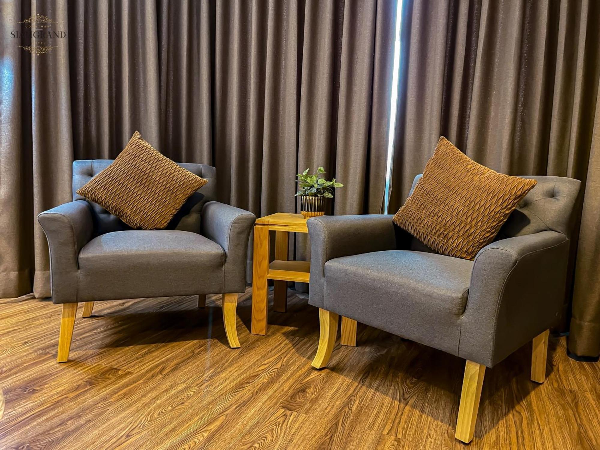 Siamgrand Hotel Udon Thani Ngoại thất bức ảnh